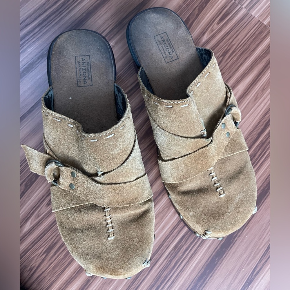 Arizona‎ Jean CO, in Women's shoes, brown leather clogs size 9 1/2 M
